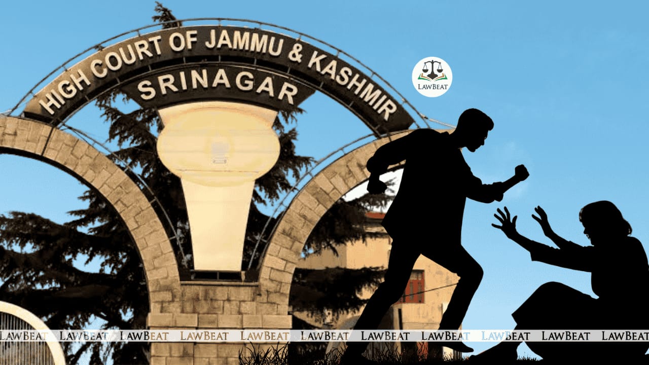 Res Judicata Inapplicable in Domestic Violence Proceedings, Second Petition Allowed if Withdrawal of First Petition Explained : J&K and Ladakh HC Res Judicata Inapplicable in Domestic Violence Proceedings, Second Petition Allowed if Withdrawal of First Petition Explained : J&K and Ladakh HC